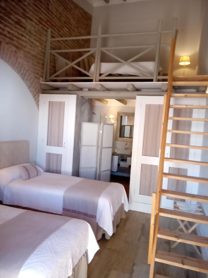 Отель Quinta Da Chamine Феррейра-ду-Алентежу Экстерьер фото